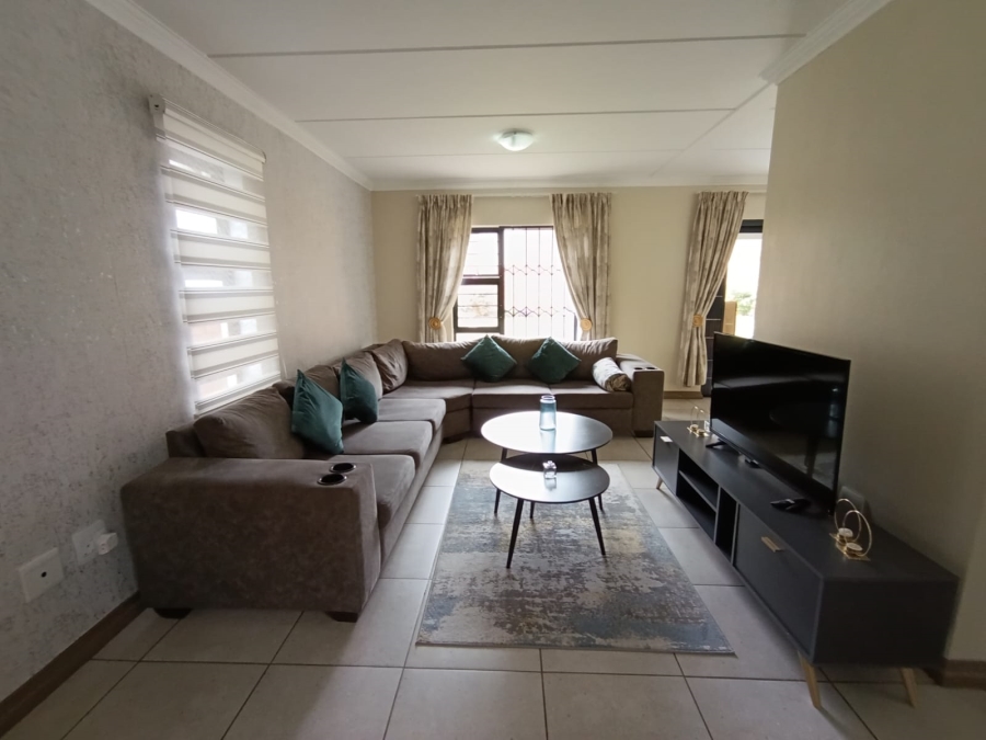3 Bedroom Property for Sale in Amberfield Gauteng