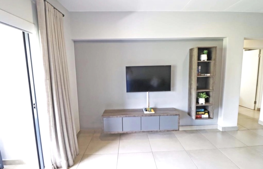 2 Bedroom Property for Sale in Bryanston Gauteng