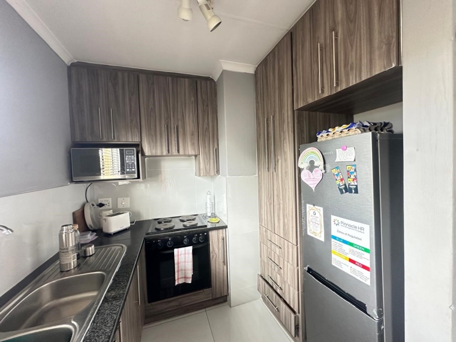 2 Bedroom Property for Sale in Monavoni Gauteng