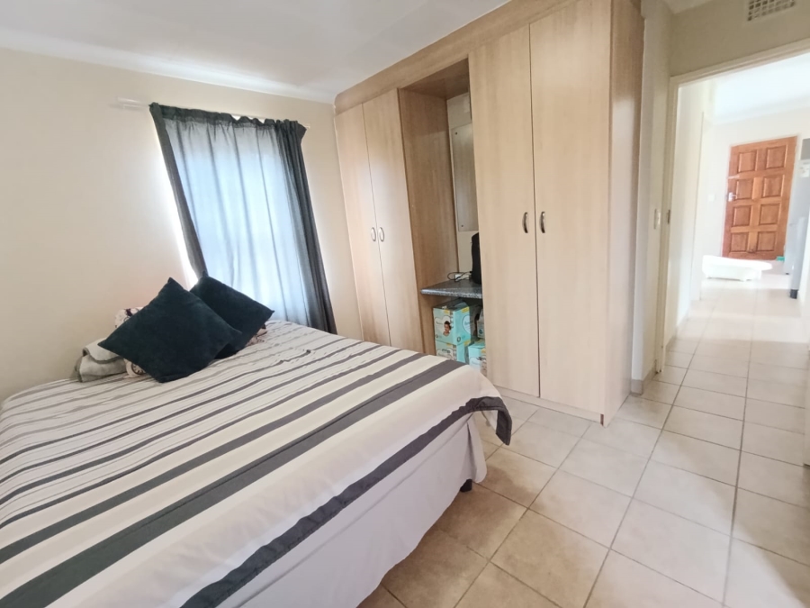 3 Bedroom Property for Sale in Olievenhoutbosch Gauteng
