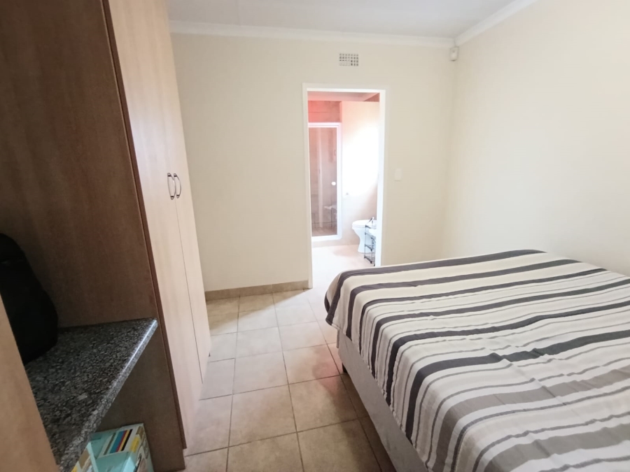 3 Bedroom Property for Sale in Olievenhoutbosch Gauteng