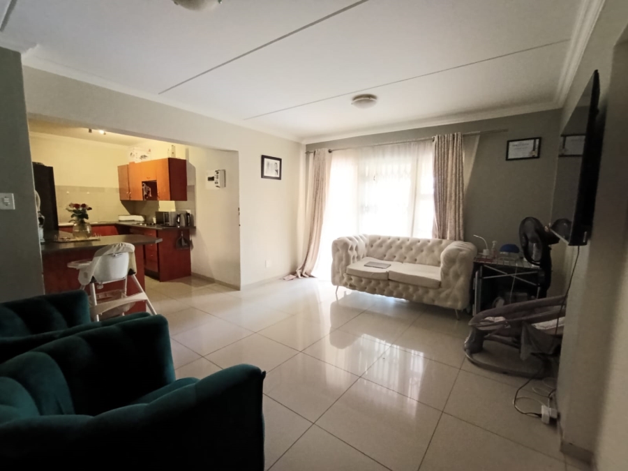 To Let 3 Bedroom Property for Rent in Clubview Gauteng