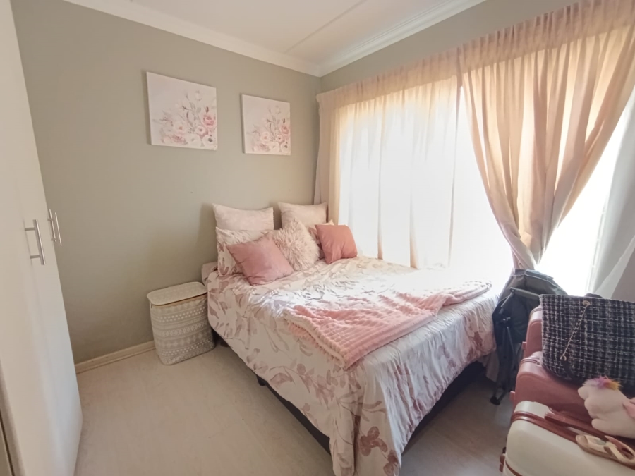 To Let 3 Bedroom Property for Rent in Clubview Gauteng