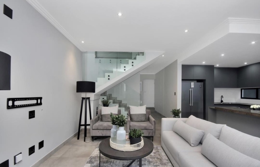 4 Bedroom Property for Sale in Bryanston Gauteng