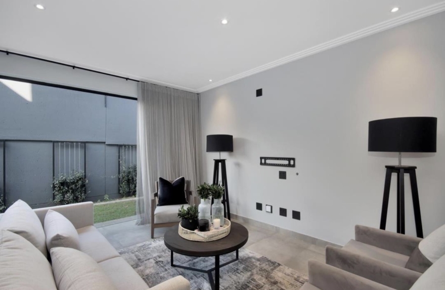 4 Bedroom Property for Sale in Bryanston Gauteng