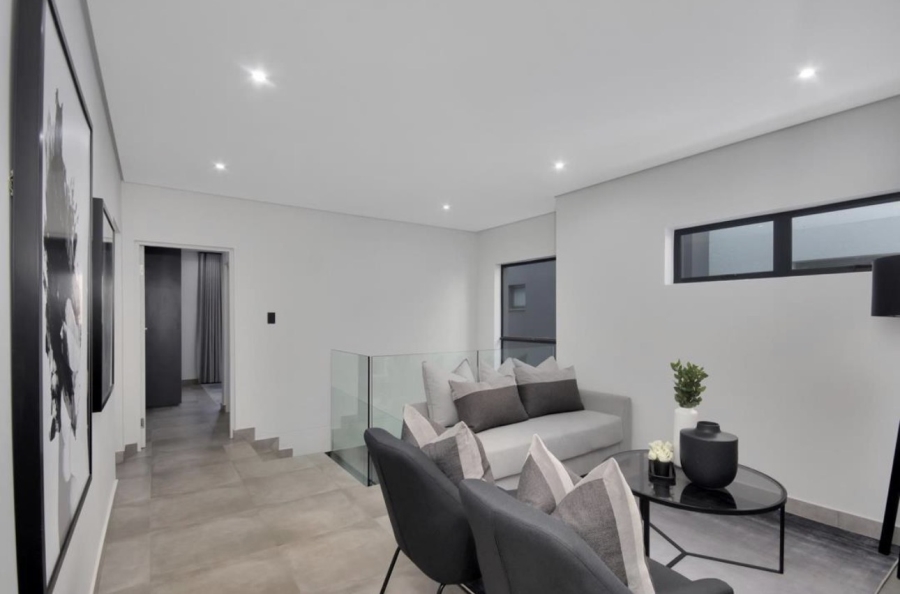 4 Bedroom Property for Sale in Bryanston Gauteng