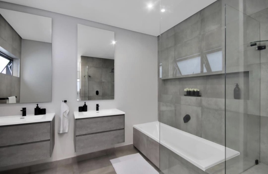 4 Bedroom Property for Sale in Bryanston Gauteng