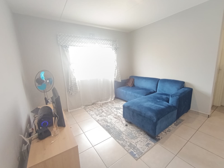 To Let 1 Bedroom Property for Rent in Riverside View Gauteng