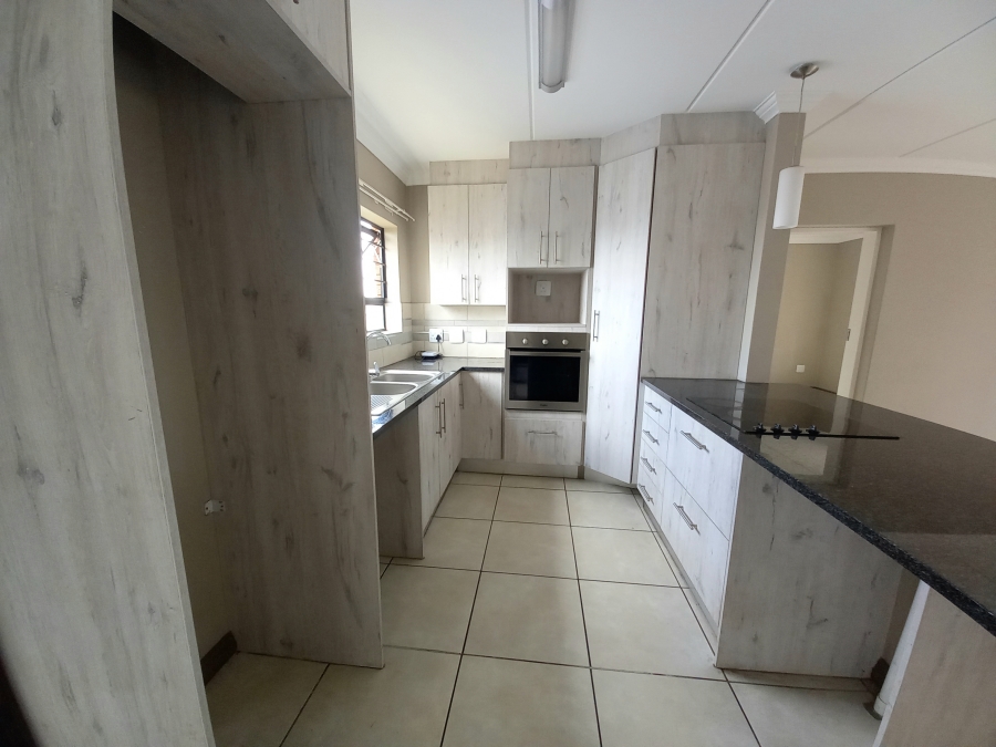 2 Bedroom Property for Sale in Amberfield Gauteng