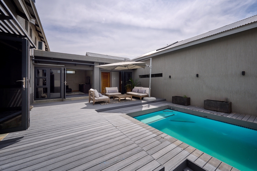 4 Bedroom Property for Sale in Copperleaf Estate Gauteng