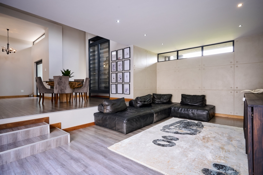 4 Bedroom Property for Sale in Copperleaf Estate Gauteng