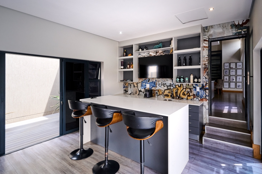 4 Bedroom Property for Sale in Copperleaf Estate Gauteng