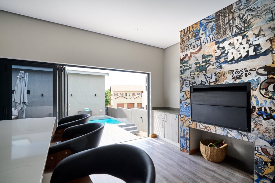 4 Bedroom Property for Sale in Copperleaf Estate Gauteng