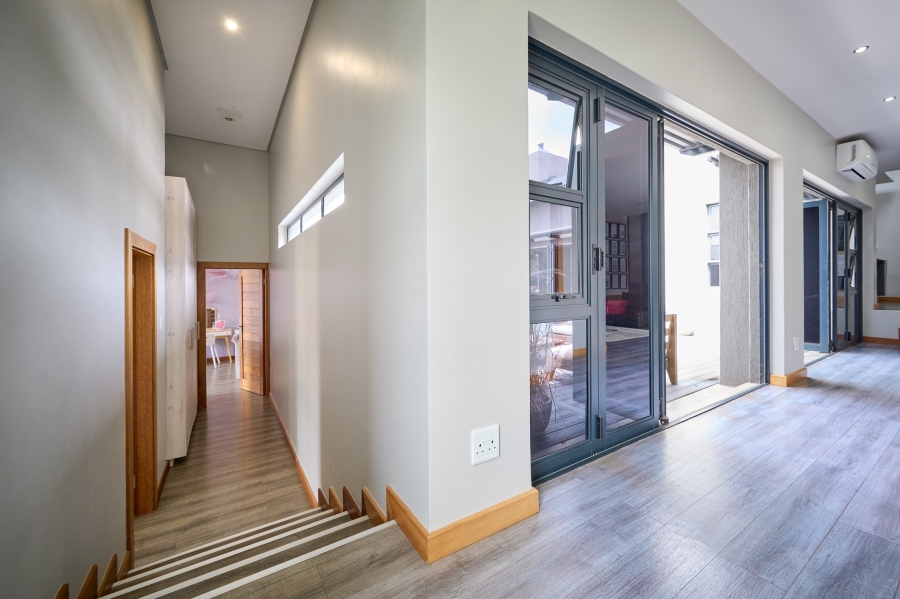 4 Bedroom Property for Sale in Copperleaf Estate Gauteng