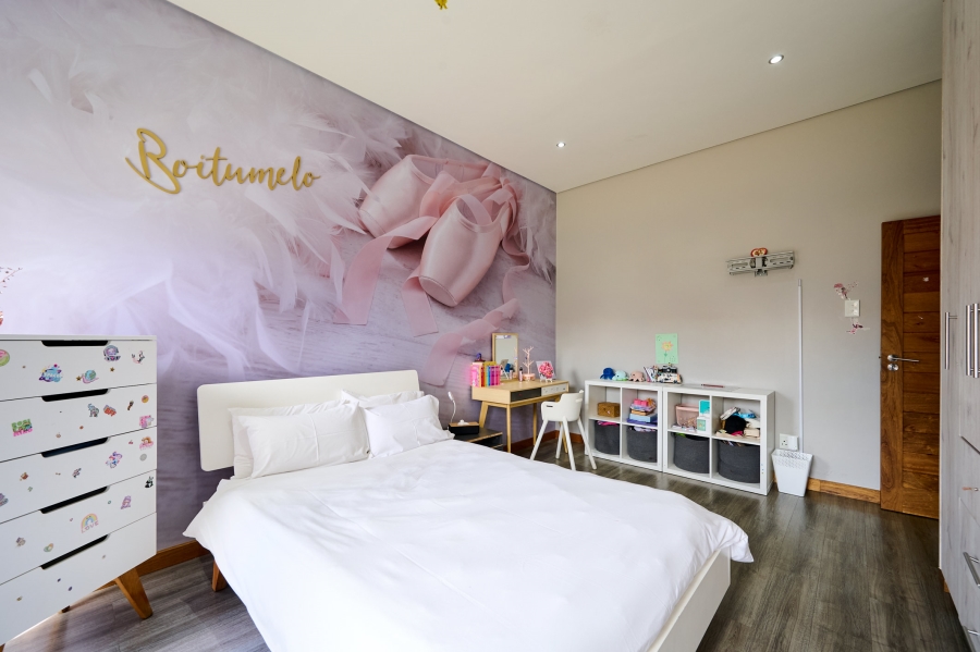 4 Bedroom Property for Sale in Copperleaf Estate Gauteng