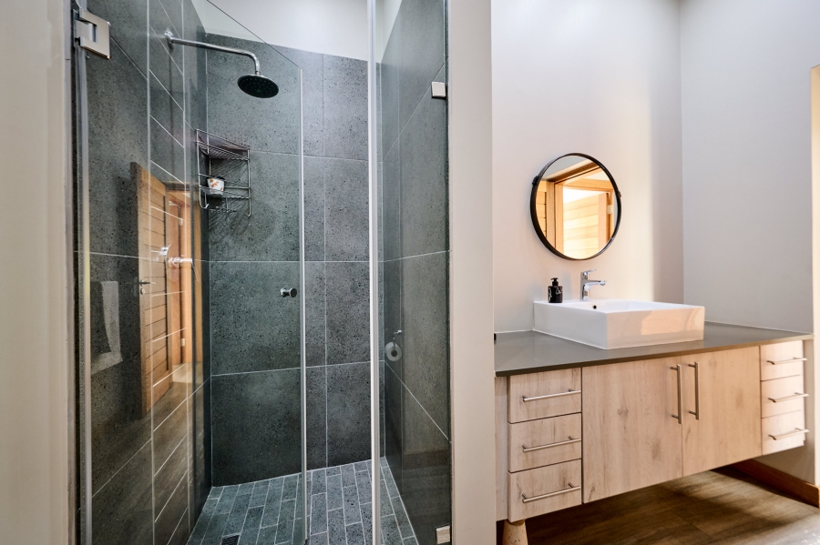 4 Bedroom Property for Sale in Copperleaf Estate Gauteng