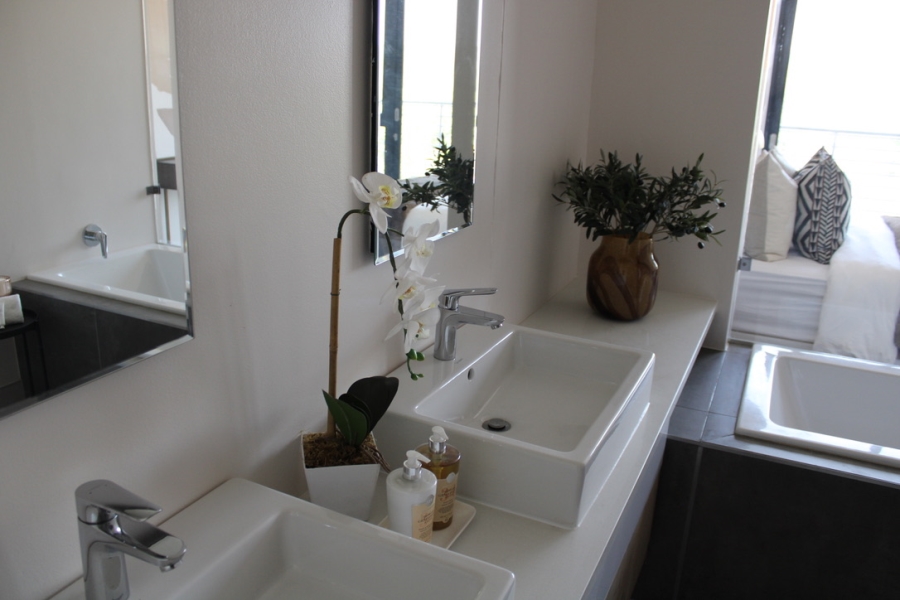 To Let 3 Bedroom Property for Rent in Sandton Central Gauteng