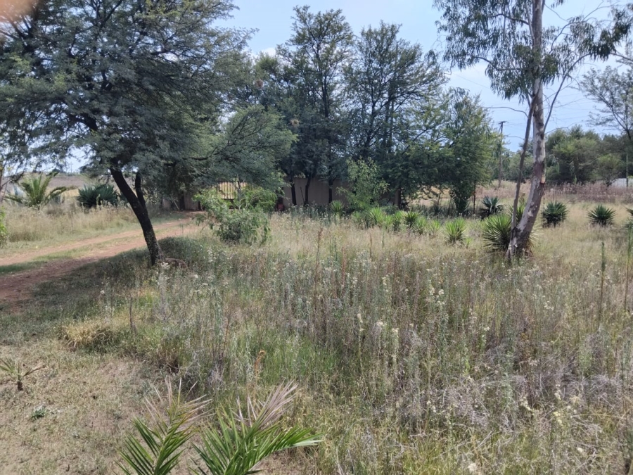 2 Bedroom Property for Sale in Theoville Gauteng