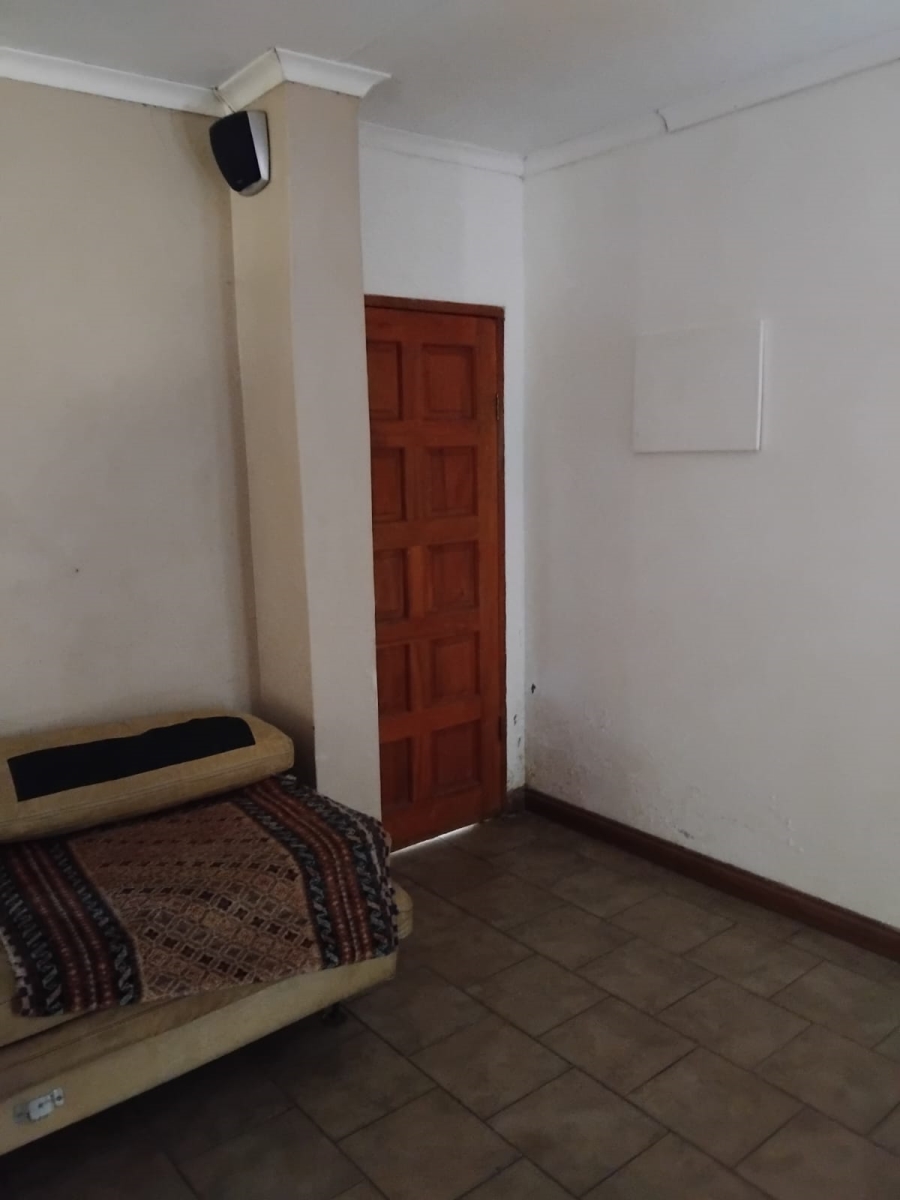 2 Bedroom Property for Sale in Theoville Gauteng