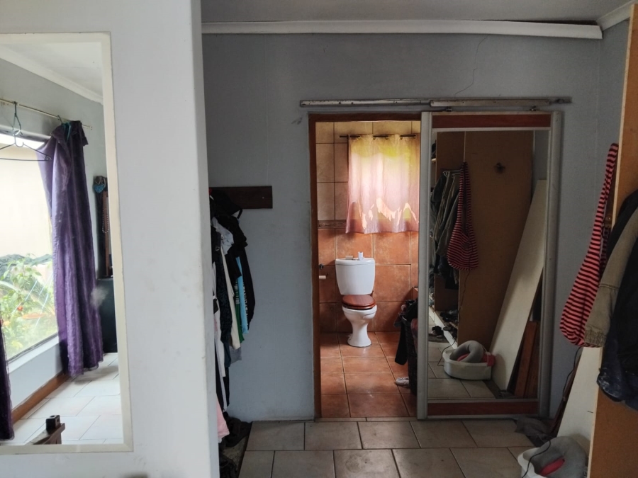 2 Bedroom Property for Sale in Theoville Gauteng