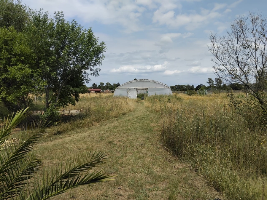 2 Bedroom Property for Sale in Theoville Gauteng