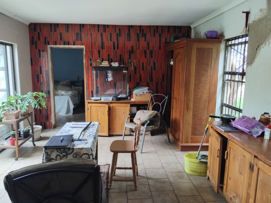 2 Bedroom Property for Sale in Theoville Gauteng