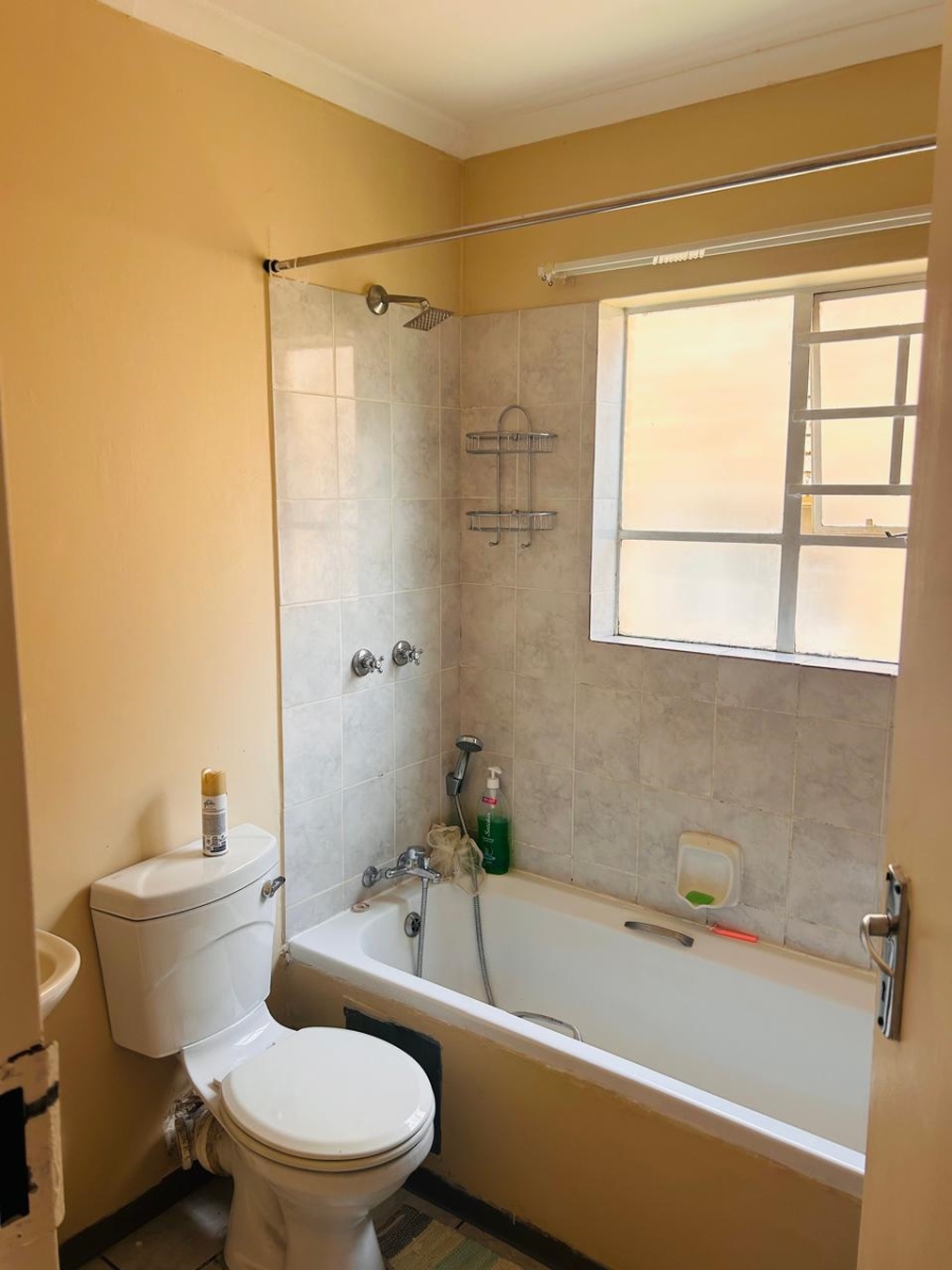 2 Bedroom Property for Sale in Pierre Van Ryneveld Gauteng