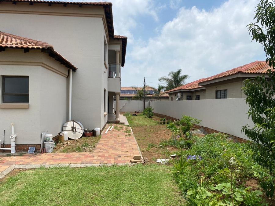 5 Bedroom Property for Sale in Vanderbijlpark SE 8 Gauteng