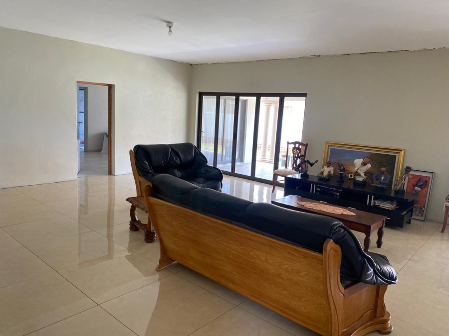 5 Bedroom Property for Sale in Vanderbijlpark SE 8 Gauteng