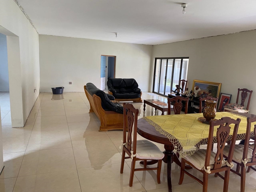 5 Bedroom Property for Sale in Vanderbijlpark SE 8 Gauteng