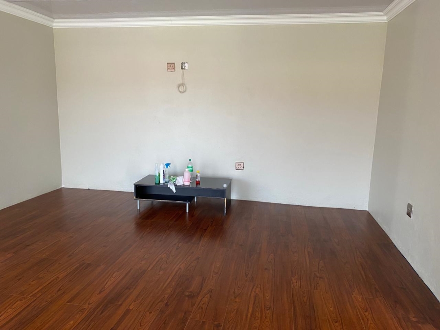 5 Bedroom Property for Sale in Vanderbijlpark SE 8 Gauteng