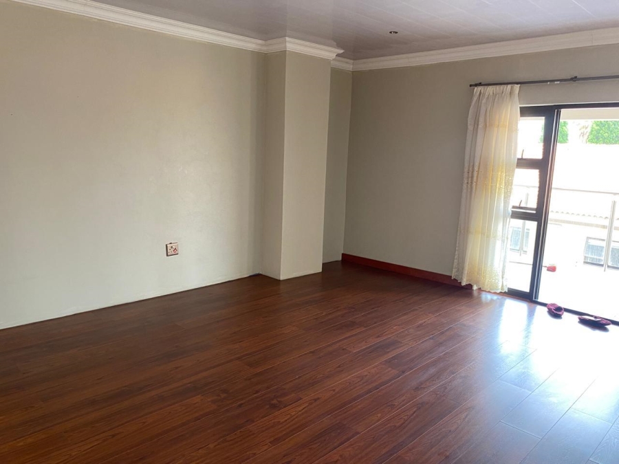 5 Bedroom Property for Sale in Vanderbijlpark SE 8 Gauteng