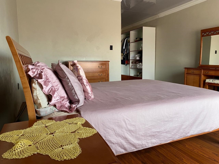 5 Bedroom Property for Sale in Vanderbijlpark SE 8 Gauteng