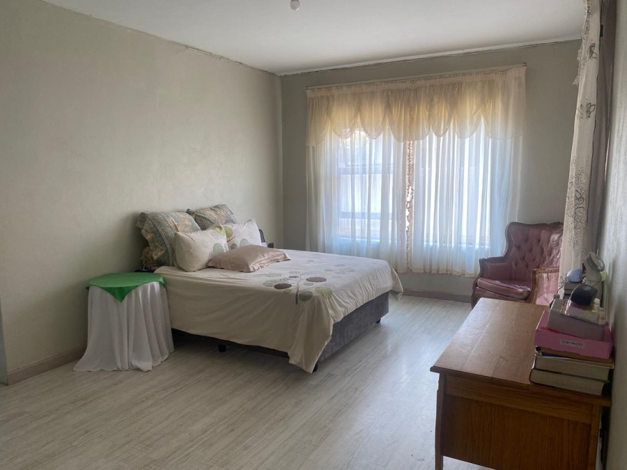 5 Bedroom Property for Sale in Vanderbijlpark SE 8 Gauteng