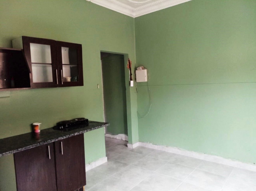 2 Bedroom Property for Sale in Springs Central Gauteng