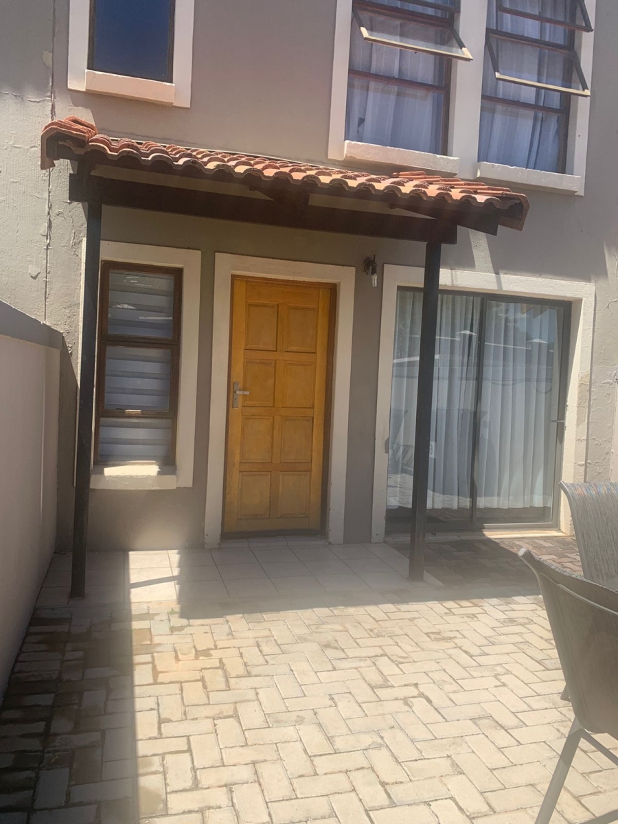 2 Bedroom Property for Sale in Heidelberg Gauteng