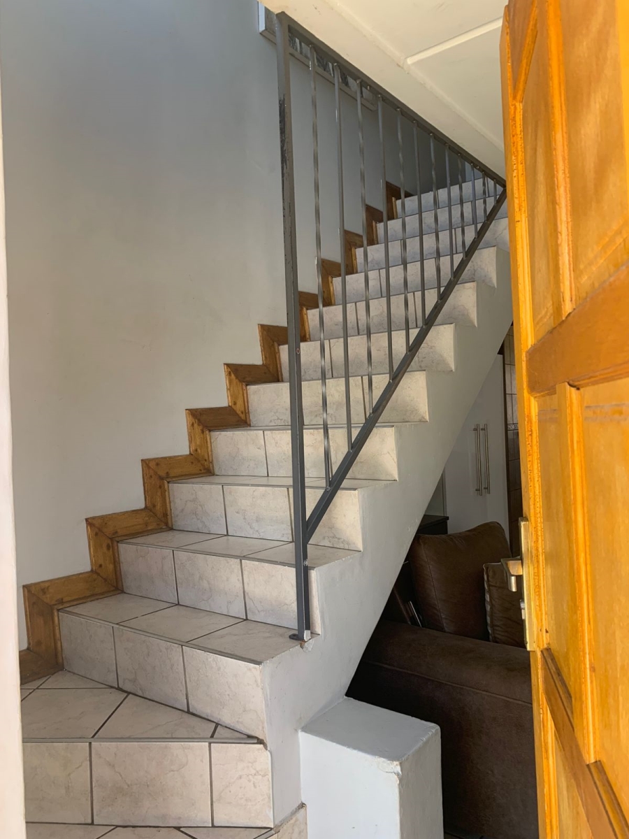 2 Bedroom Property for Sale in Heidelberg Gauteng