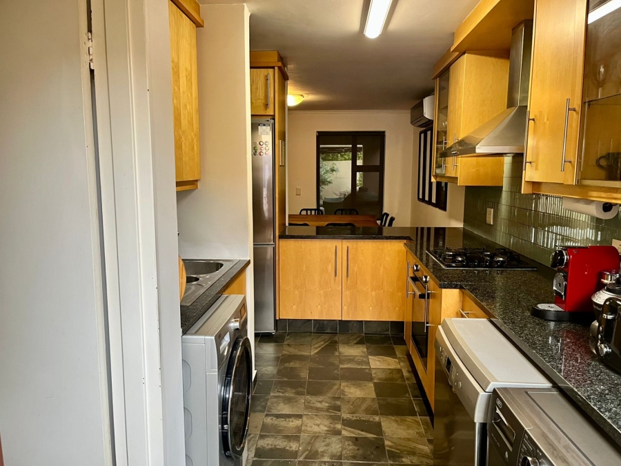 3 Bedroom Property for Sale in Barbeque Downs Gauteng