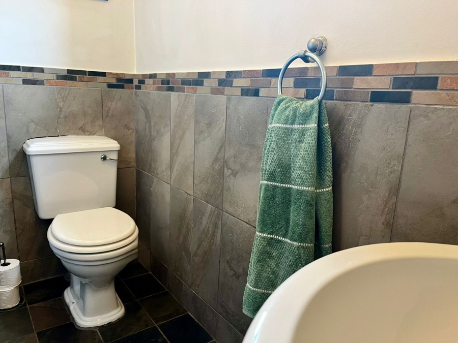 3 Bedroom Property for Sale in Barbeque Downs Gauteng