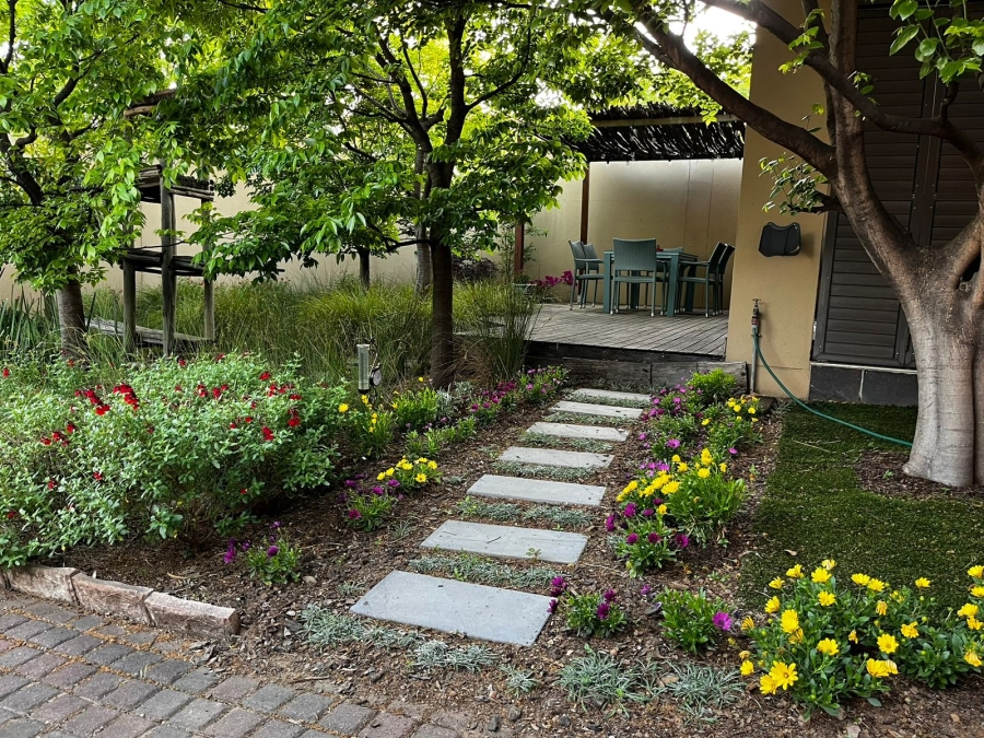 3 Bedroom Property for Sale in Barbeque Downs Gauteng