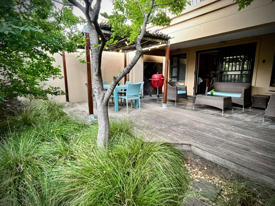 3 Bedroom Property for Sale in Barbeque Downs Gauteng