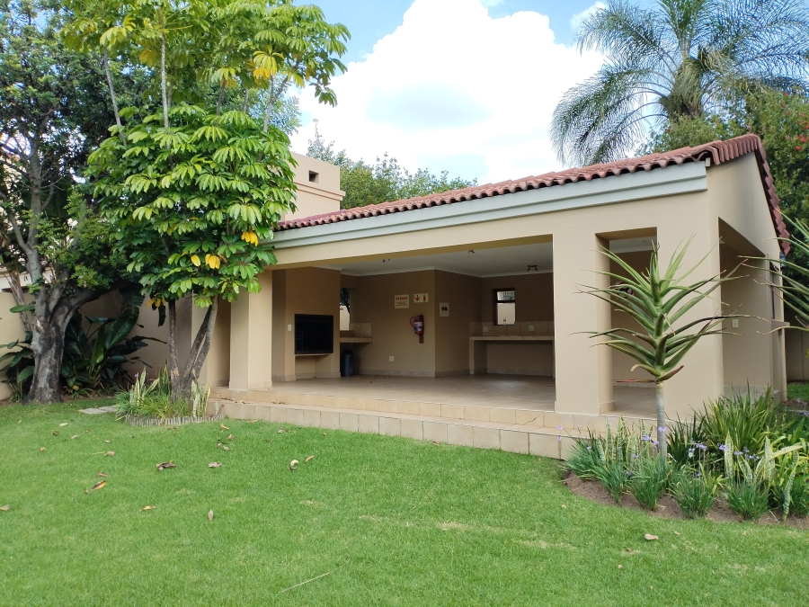 3 Bedroom Property for Sale in Barbeque Downs Gauteng