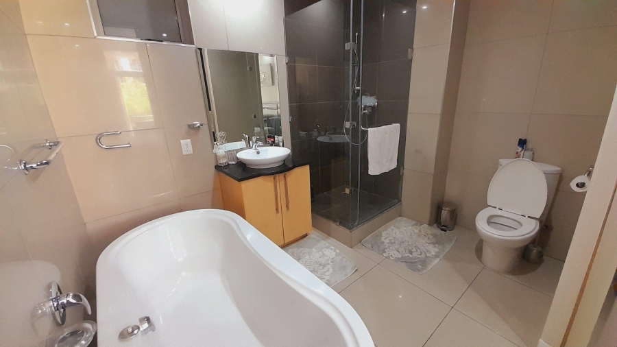 To Let 1 Bedroom Property for Rent in Sandown Gauteng