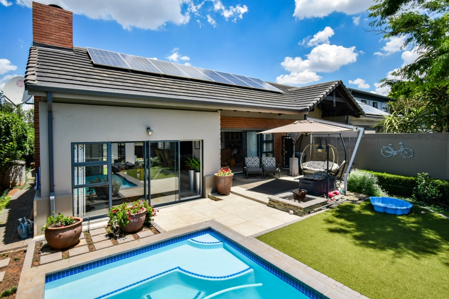 4 Bedroom Property for Sale in Midstream Ridge Gauteng