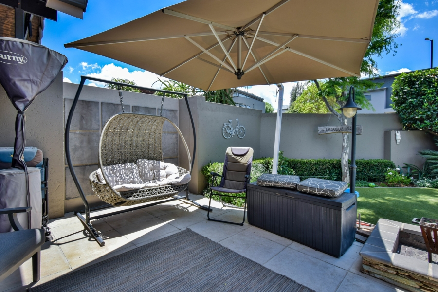 4 Bedroom Property for Sale in Midstream Ridge Gauteng