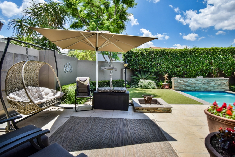 4 Bedroom Property for Sale in Midstream Ridge Gauteng