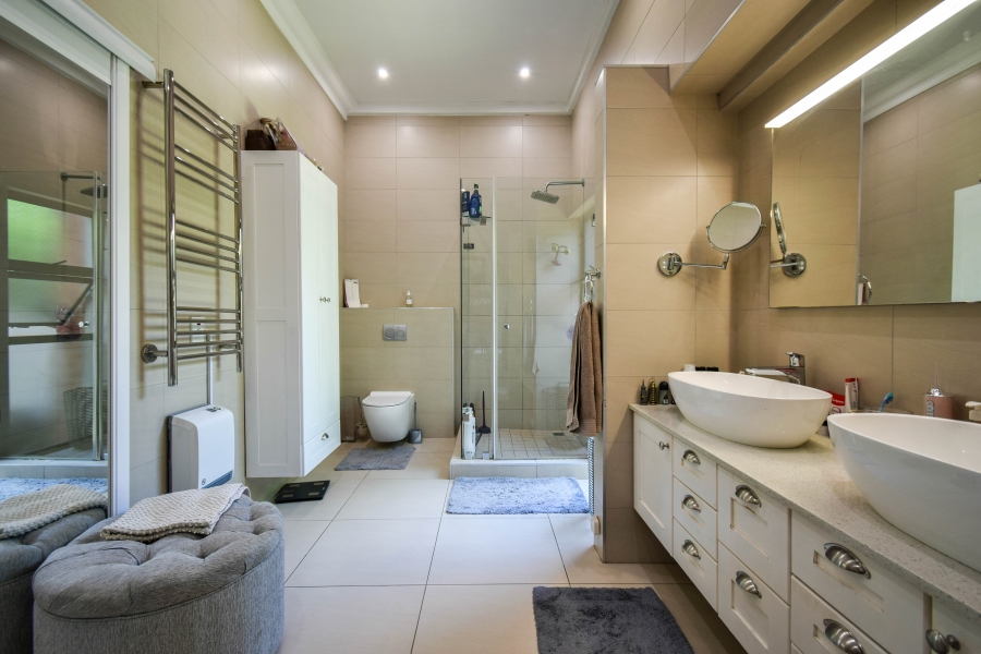 4 Bedroom Property for Sale in Midstream Ridge Gauteng