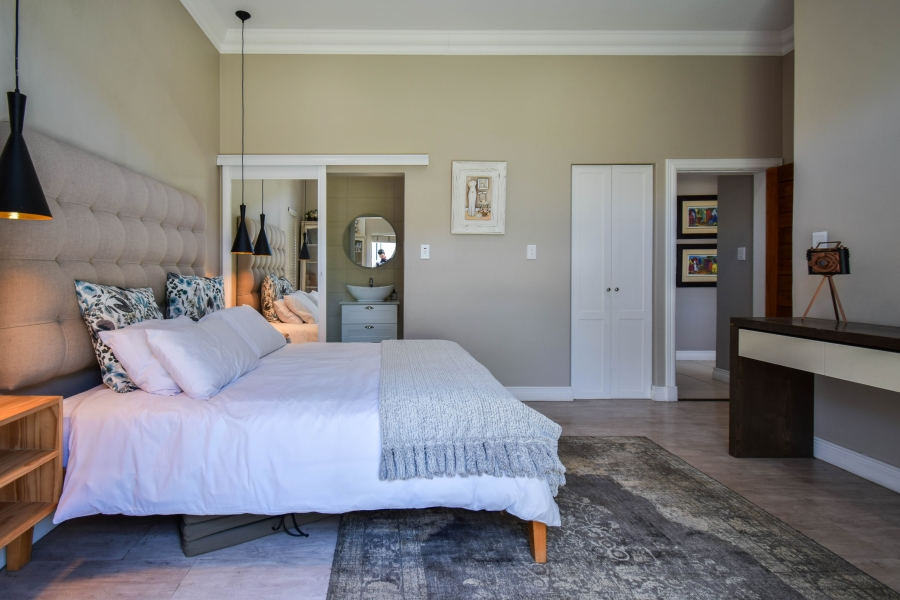 4 Bedroom Property for Sale in Midstream Ridge Gauteng