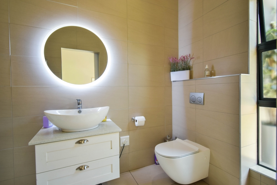 4 Bedroom Property for Sale in Midstream Ridge Gauteng