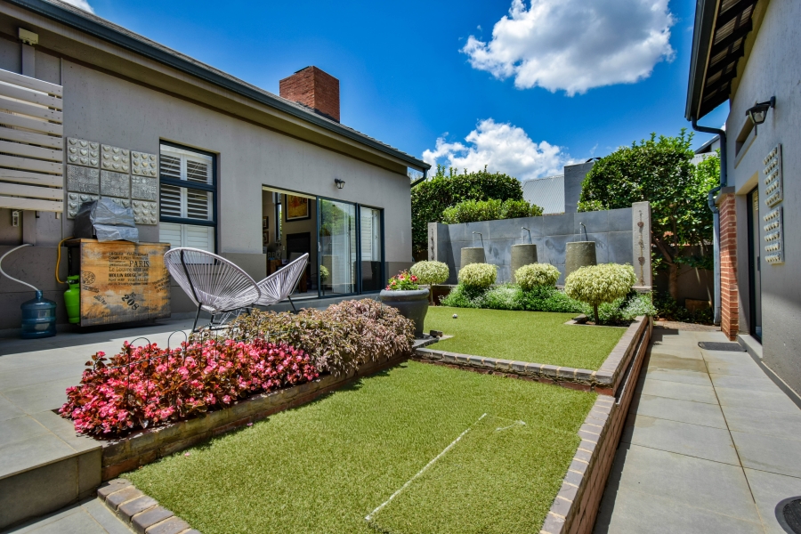 4 Bedroom Property for Sale in Midstream Ridge Gauteng